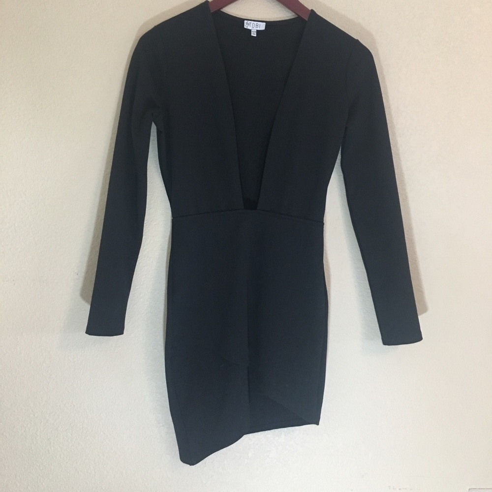 Tobi little black dress low v front long sleeve xs